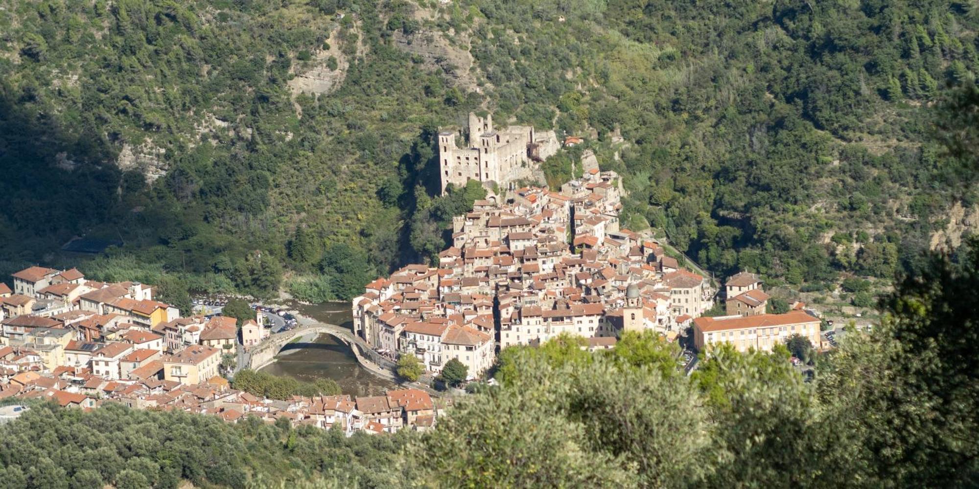 Terre Bianche Appartamenti Dolceacqua Extérieur photo